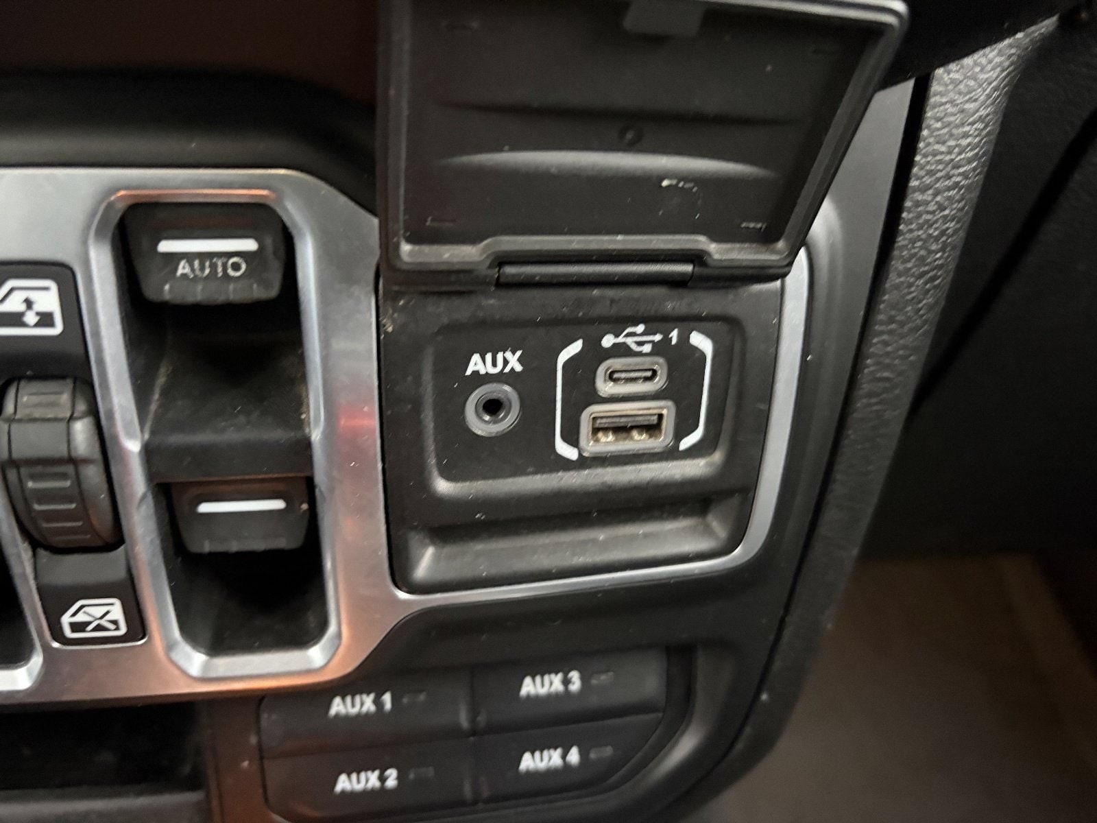 2018 Jeep All-New Wrangler Unlimited Sport S - Photo 30