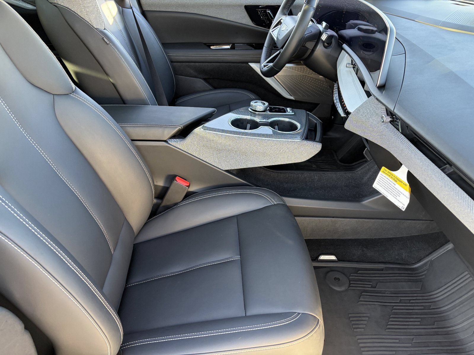 2025 Cadillac OPTIQ Sport 1 - Photo 12