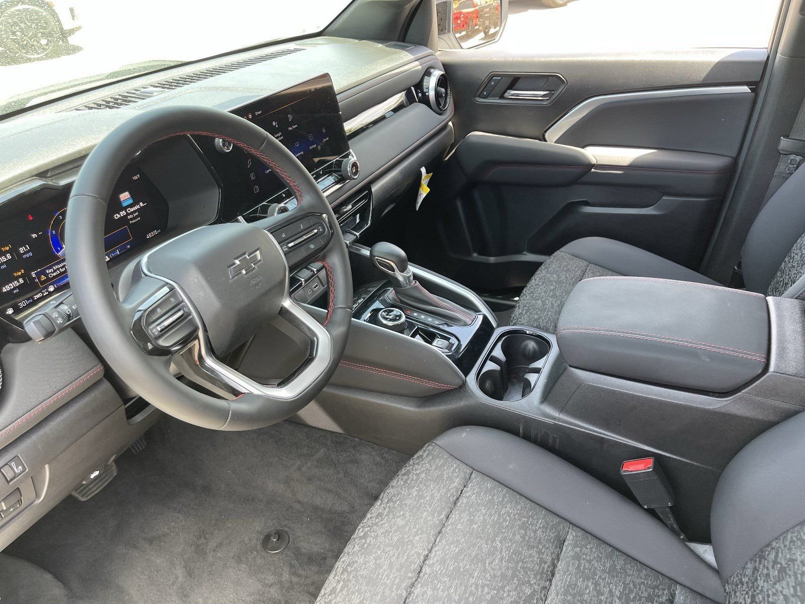 2024 Chevrolet Colorado Z71 - Photo 19
