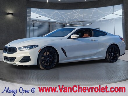 2025 BMW 8 Series 840i Coupe