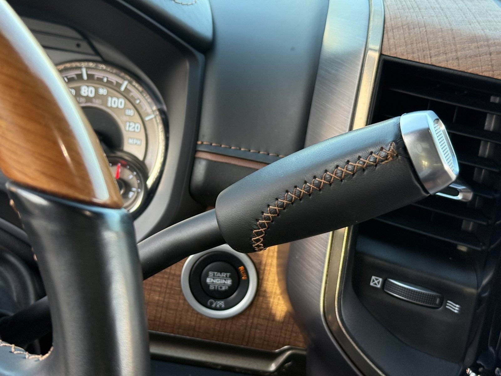 2022 RAM Ram 2500 Pickup Laramie Longhorn - Photo 31