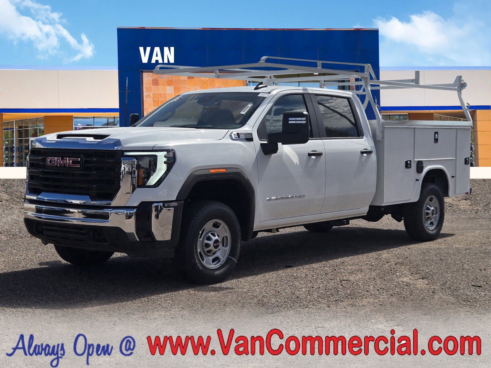 2025 GMC Sierra 2500HD Pro's photo