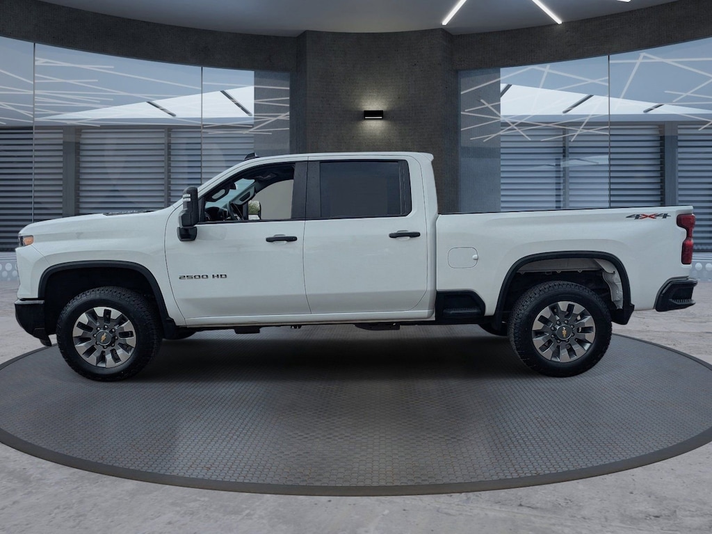 Used 2025 Chevrolet Silverado 2500 HD Custom Truck Crew Cab