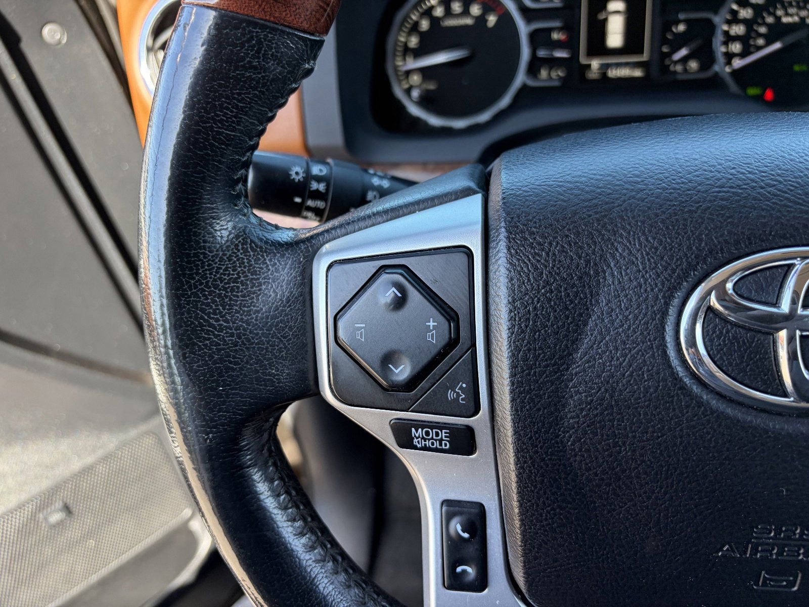 2021 Toyota Tundra 1794 Edition - Photo 24