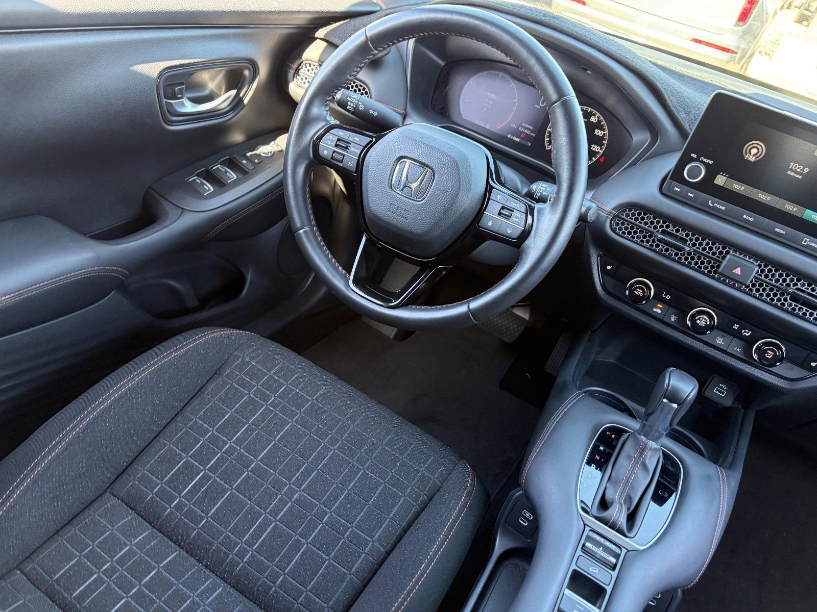 2024 Honda HR-V Sport - Photo 15