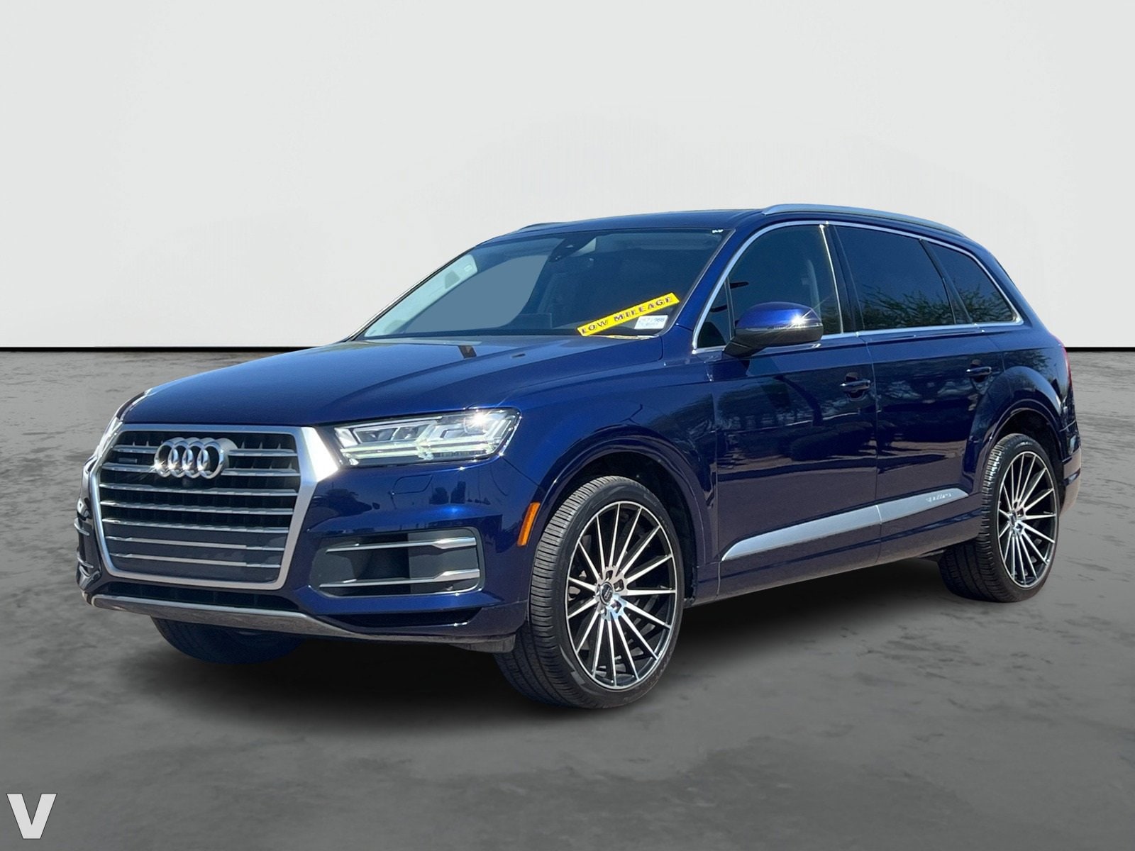 Used 2019 Audi Q7 Premium Plus with VIN WA1LAAF74KD041340 for sale in Scottsdale, AZ