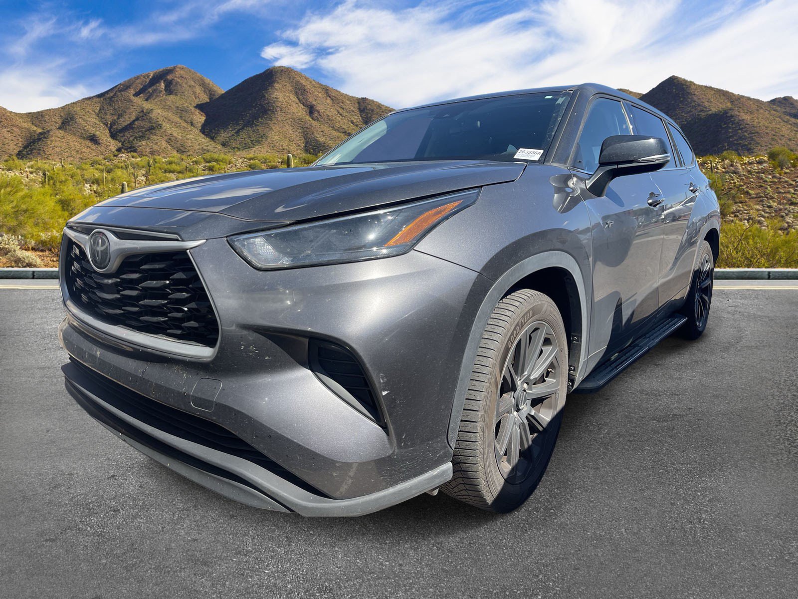 Used 2022 Toyota Highlander L SUV