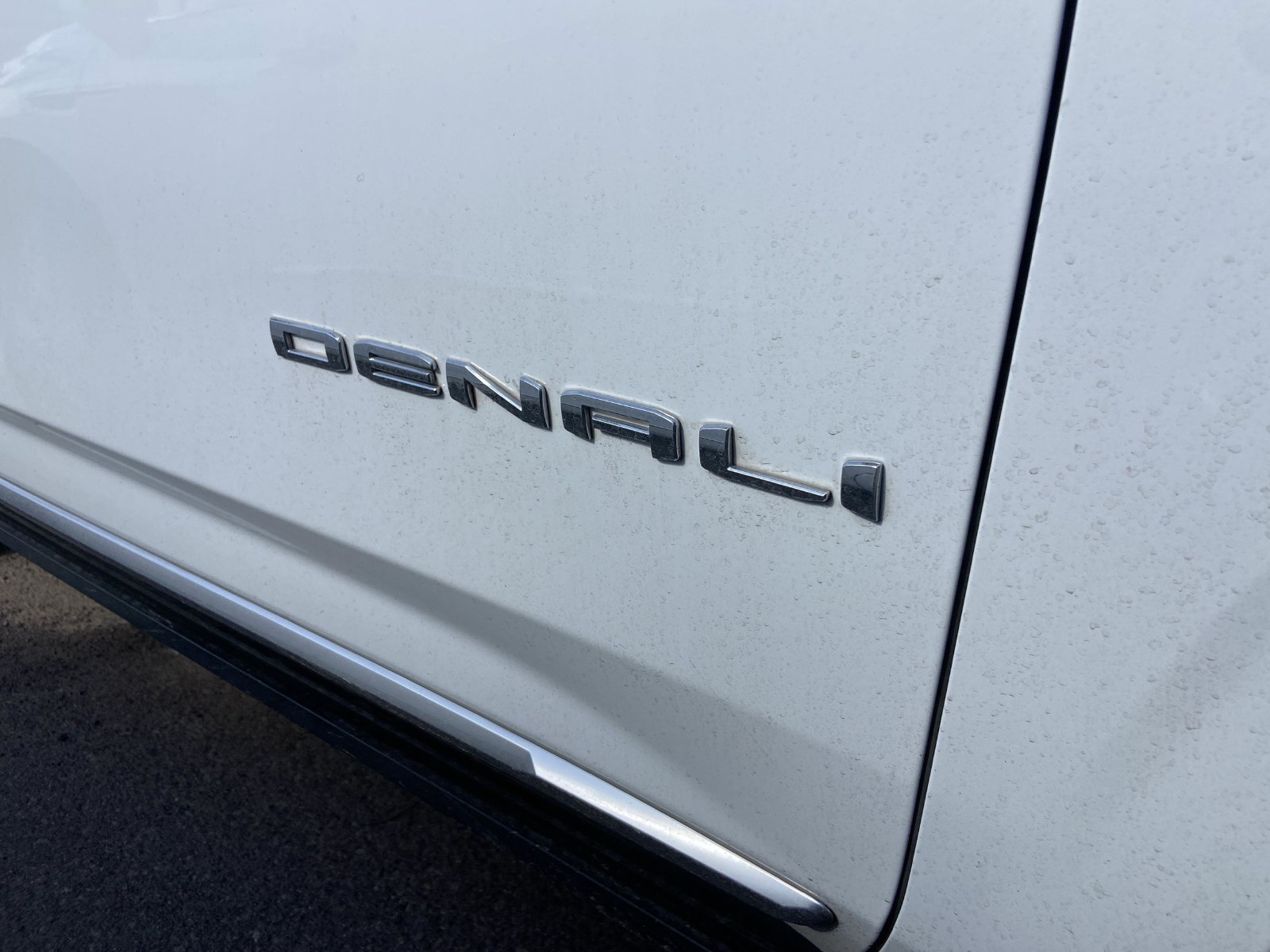 Used 2023 GMC Yukon XL Denali SUV