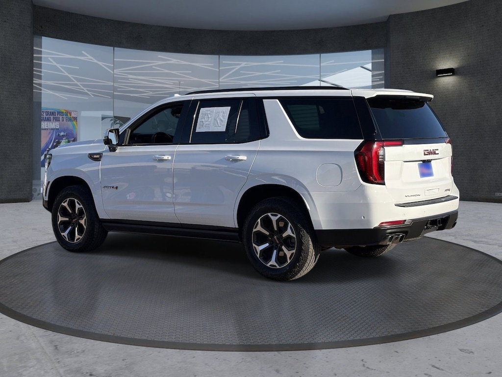 Used 2025 GMC Yukon AT4 Ultimate SUV