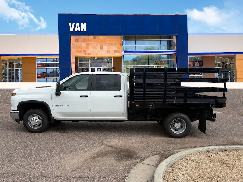 New 2024 Chevrolet Silverado 3500 HD Chassis Cab Work Truck Truck Crew Cab