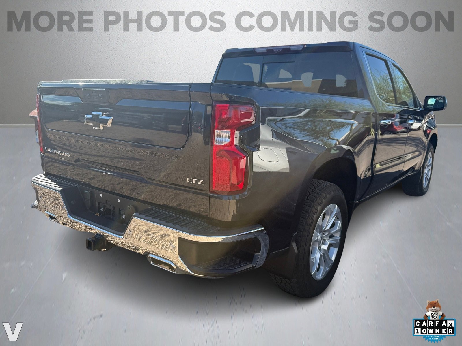 2022 Chevrolet Silverado 1500 LTZ photo 3