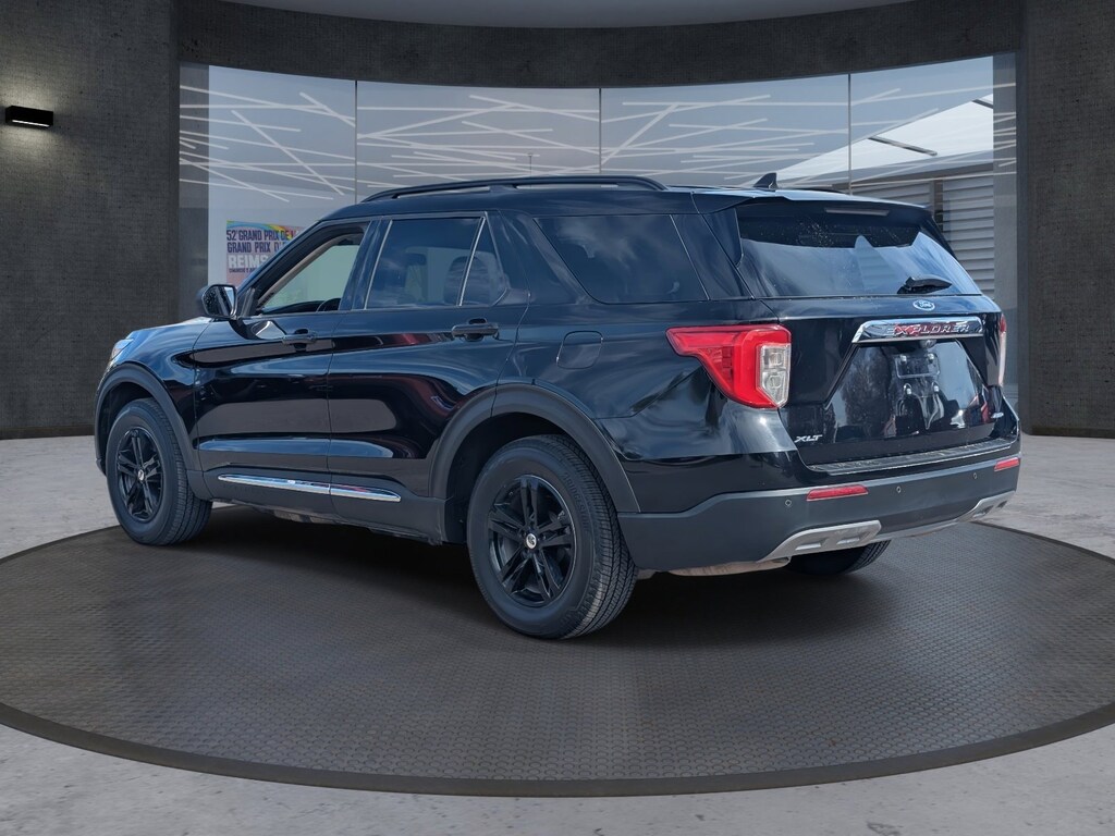 Used 2022 Ford Explorer XLT SUV