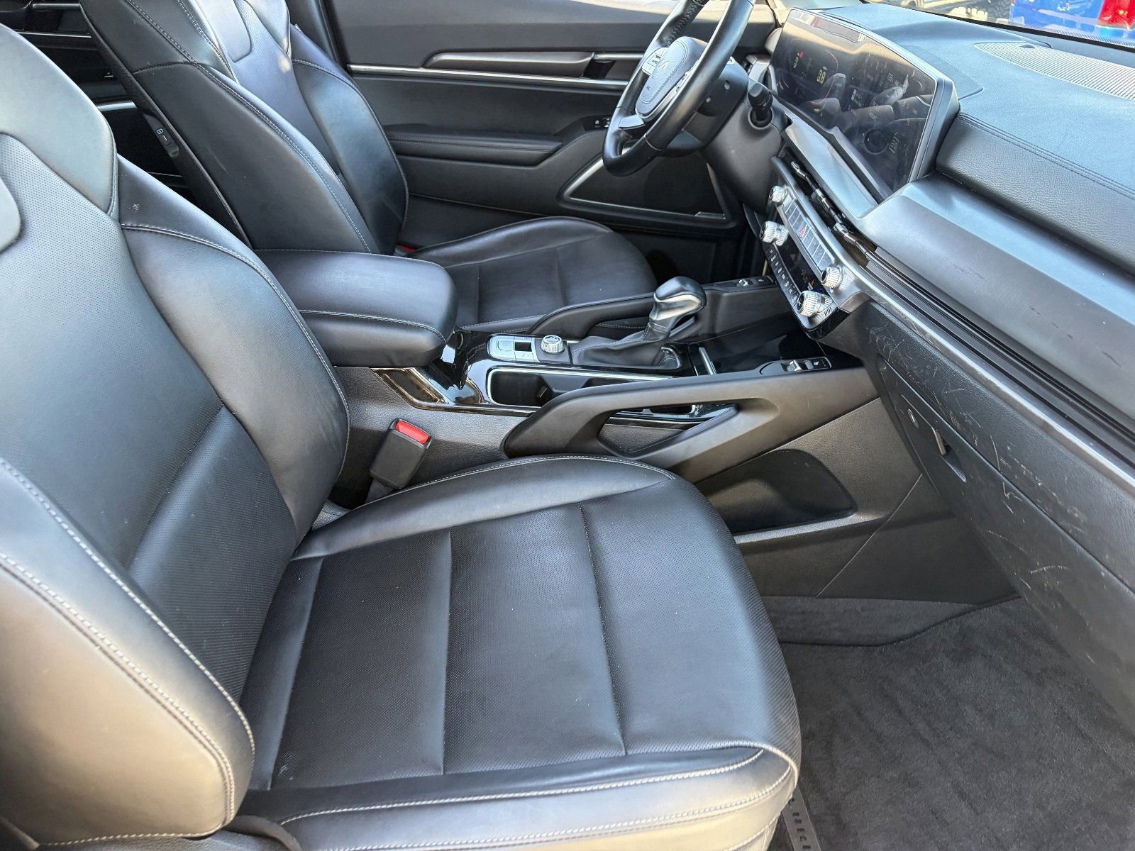 2025 Kia Telluride S - Photo 12