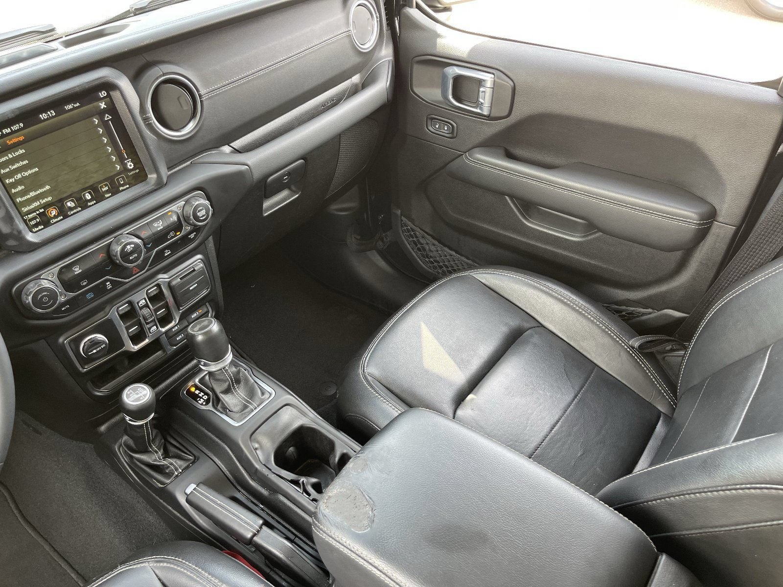 2023 Jeep Wrangler 4xe Sahara 4XE - Photo 17