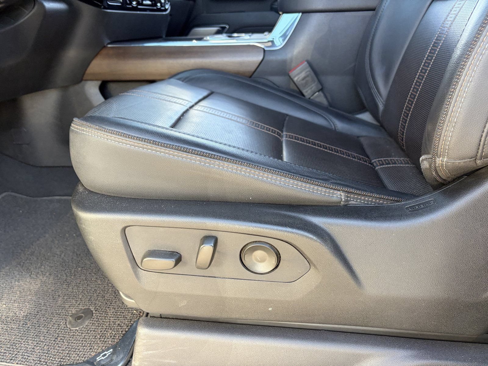 2024 Chevrolet Silverado 2500HD High Country - Photo 22