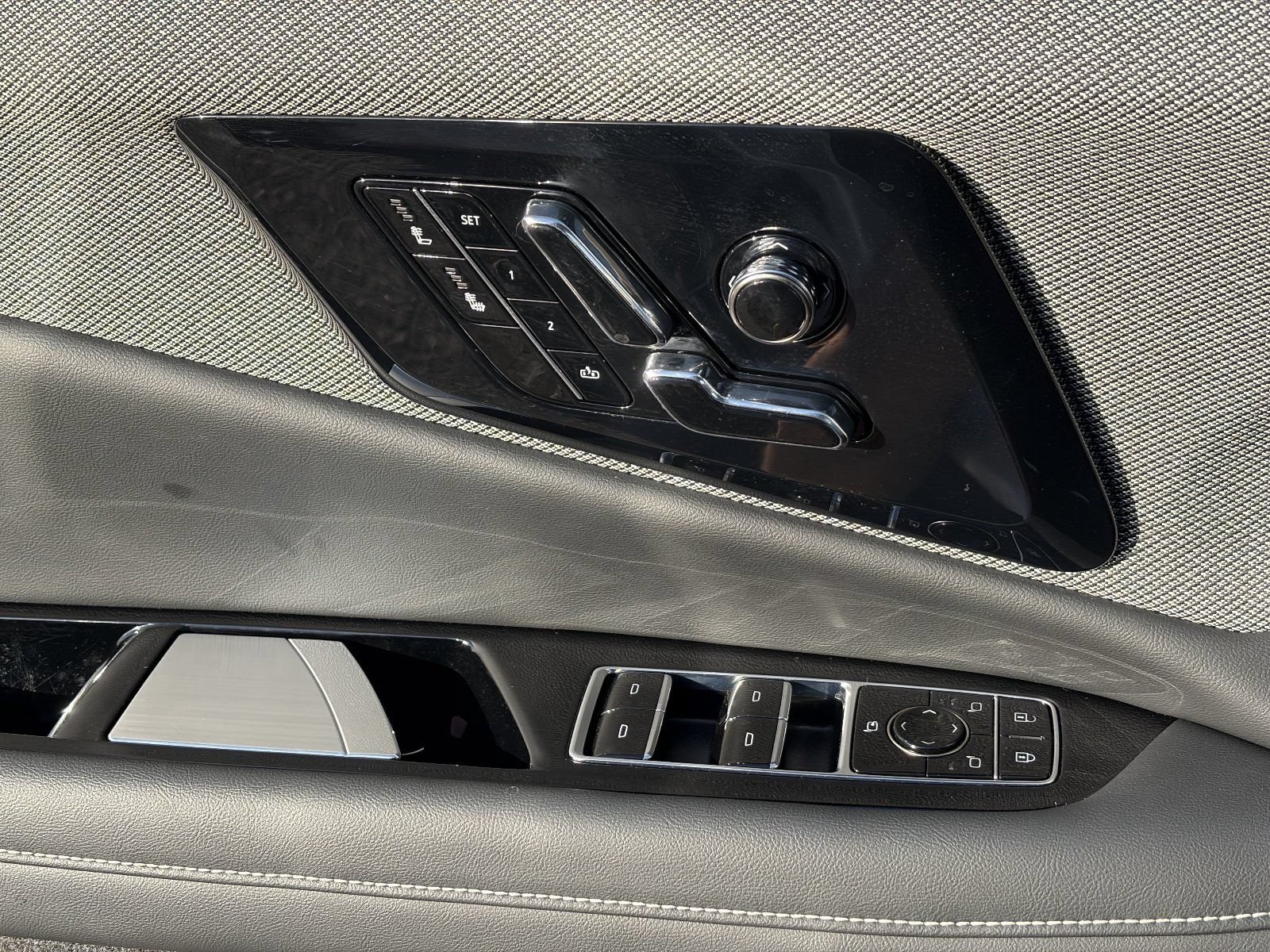 2025 Cadillac OPTIQ Sport 1 - Photo 22