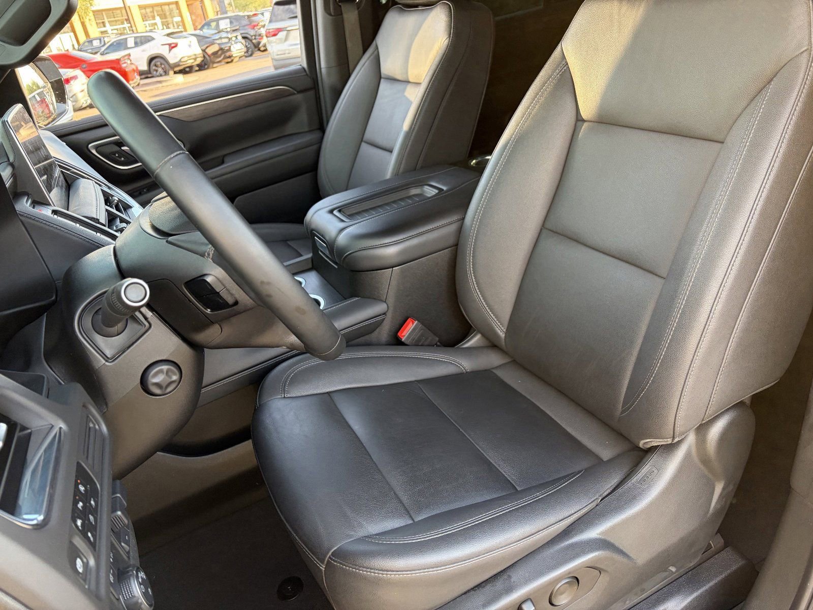 2023 Chevrolet Suburban Z71 - Photo 21