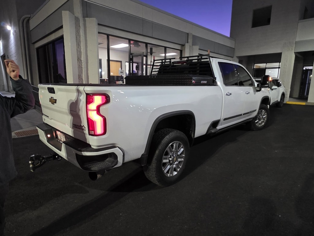 Used 2025 Chevrolet Silverado 3500 HD High Country Truck Crew Cab