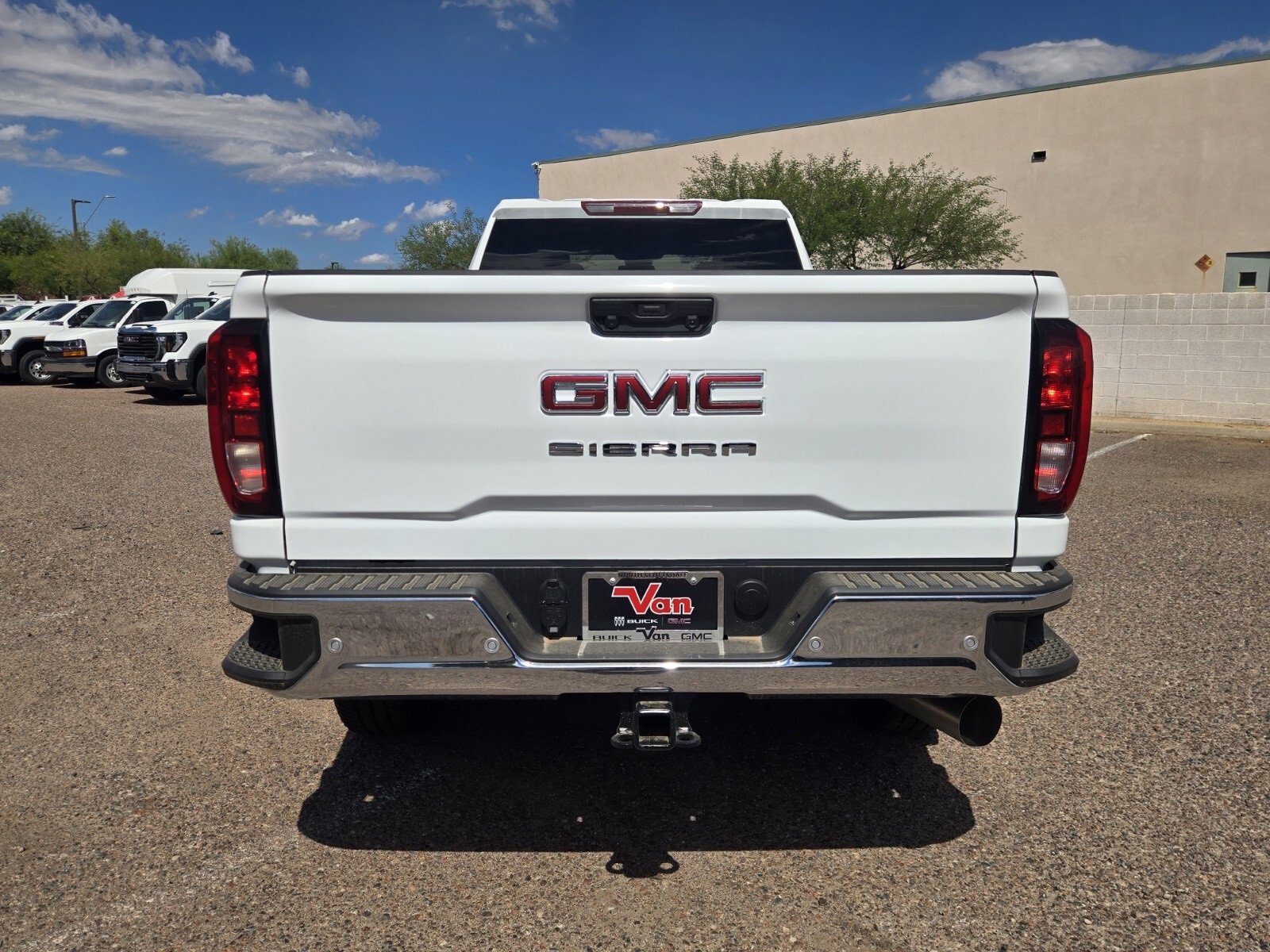 2025 Gmc Sierra 3500 HD Pro photo 4