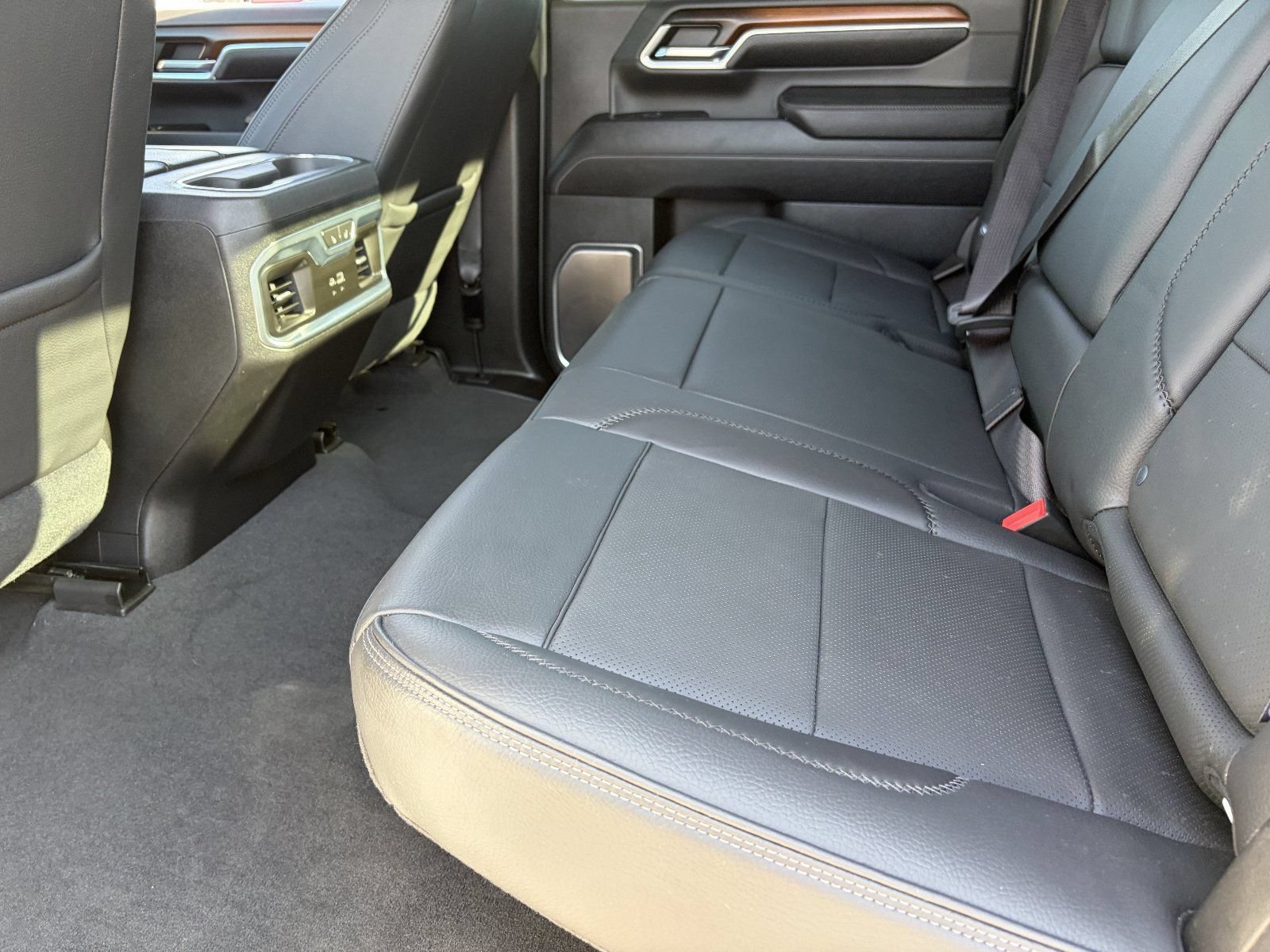 2024 GMC Sierra 2500HD Denali - Photo 18