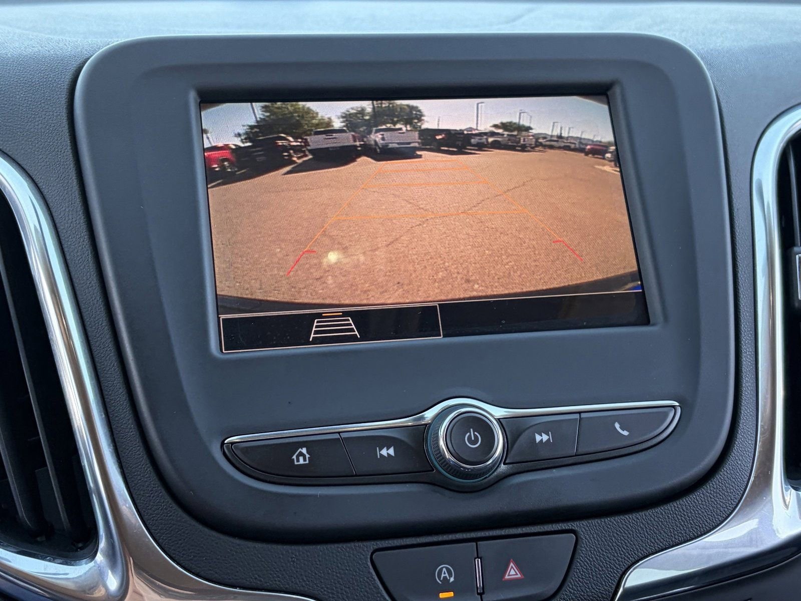 2024 Chevrolet Equinox LT - Photo 26