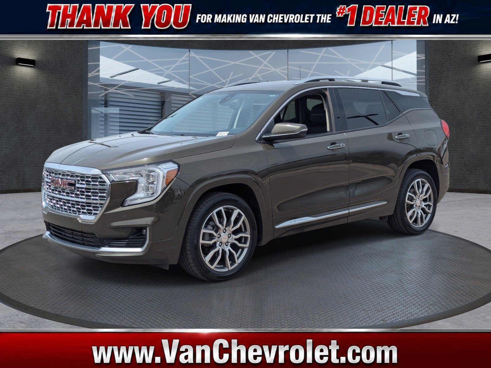 2023 GMC Terrain Denali AWD's photo