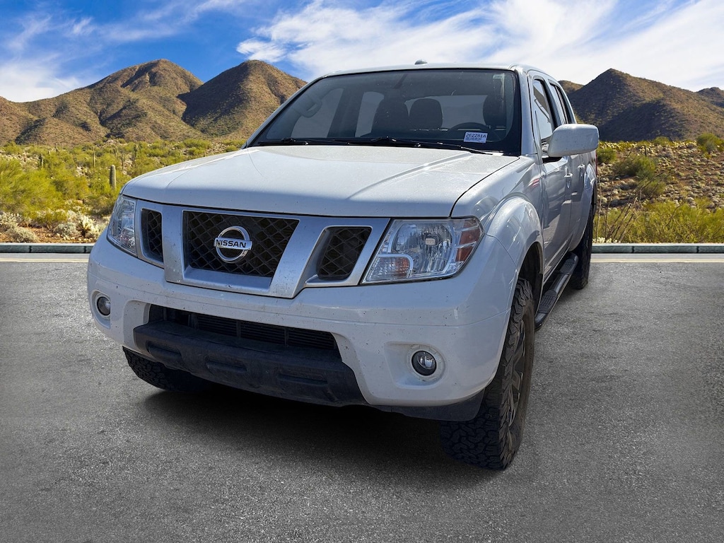 Used 2017 Nissan Frontier PRO-4X Truck Crew Cab