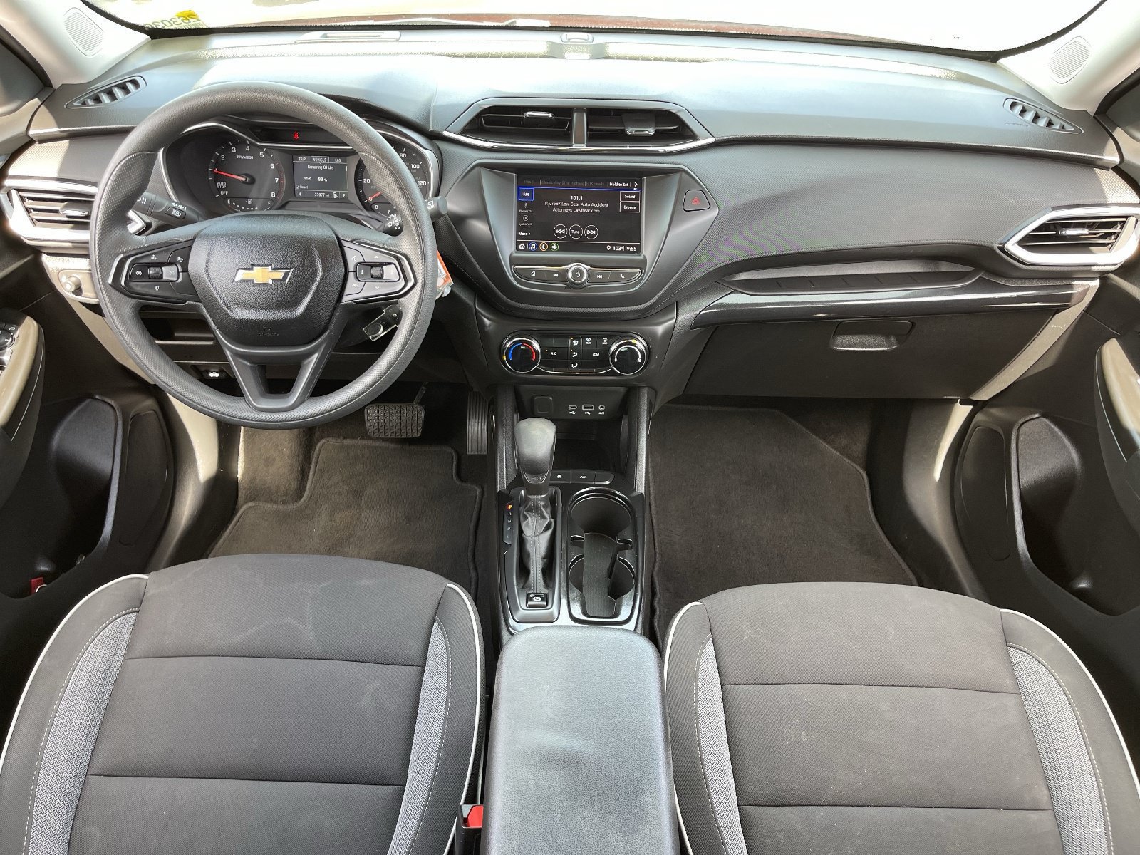 2023 Chevrolet TrailBlazer LS - Photo 16