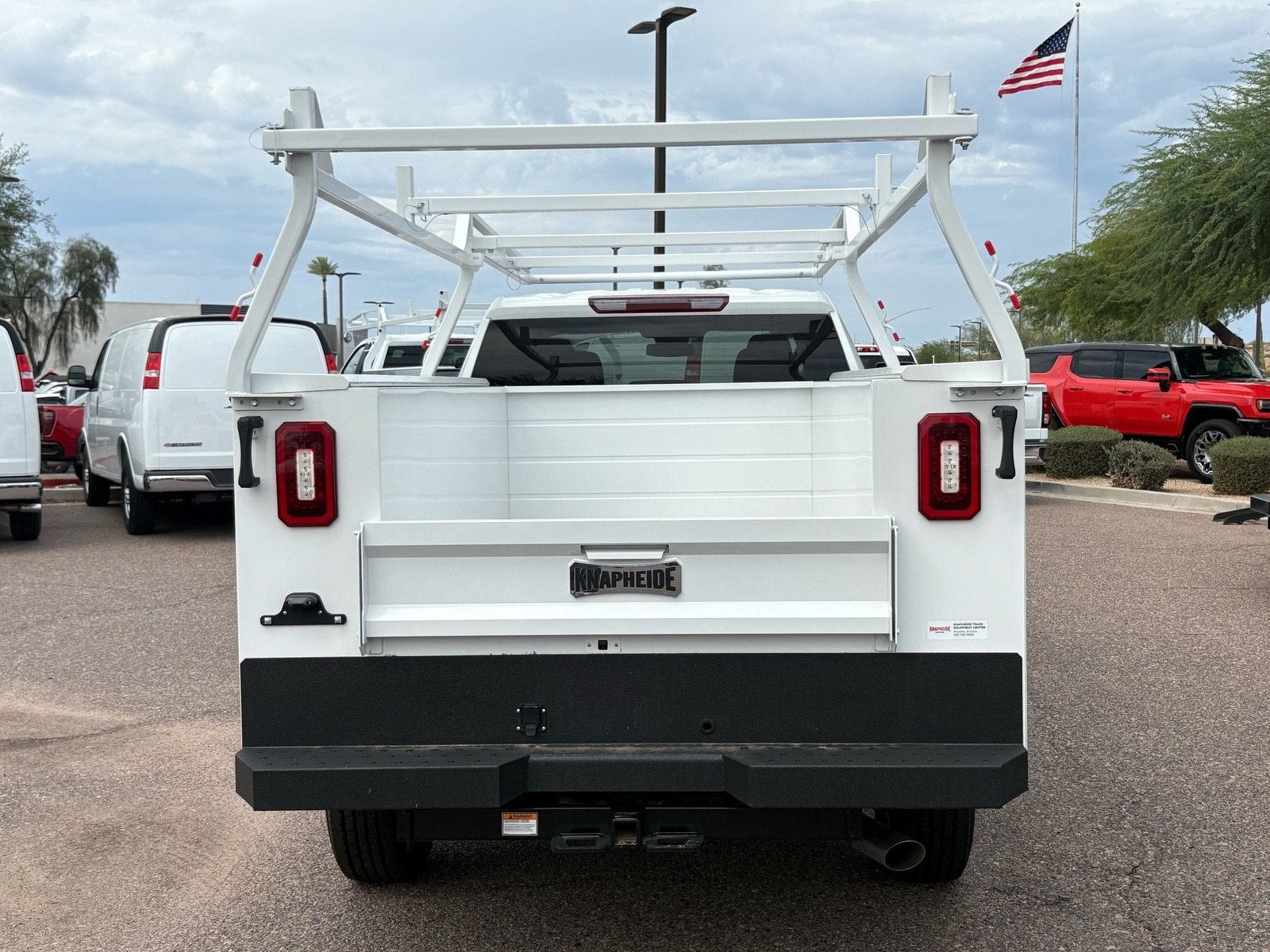 2025 Gmc Sierra 2500 HD Pro photo 3