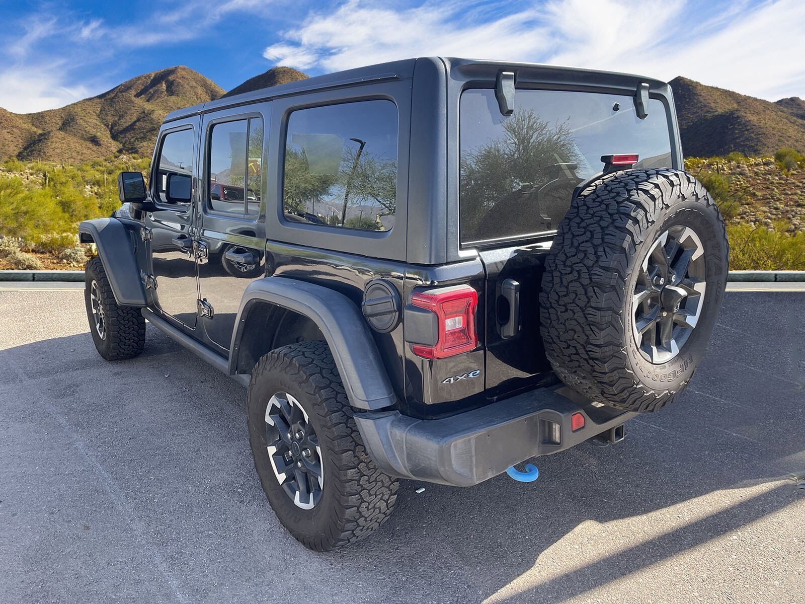 2024 Jeep Wrangler 4xe Rubicon photo 3