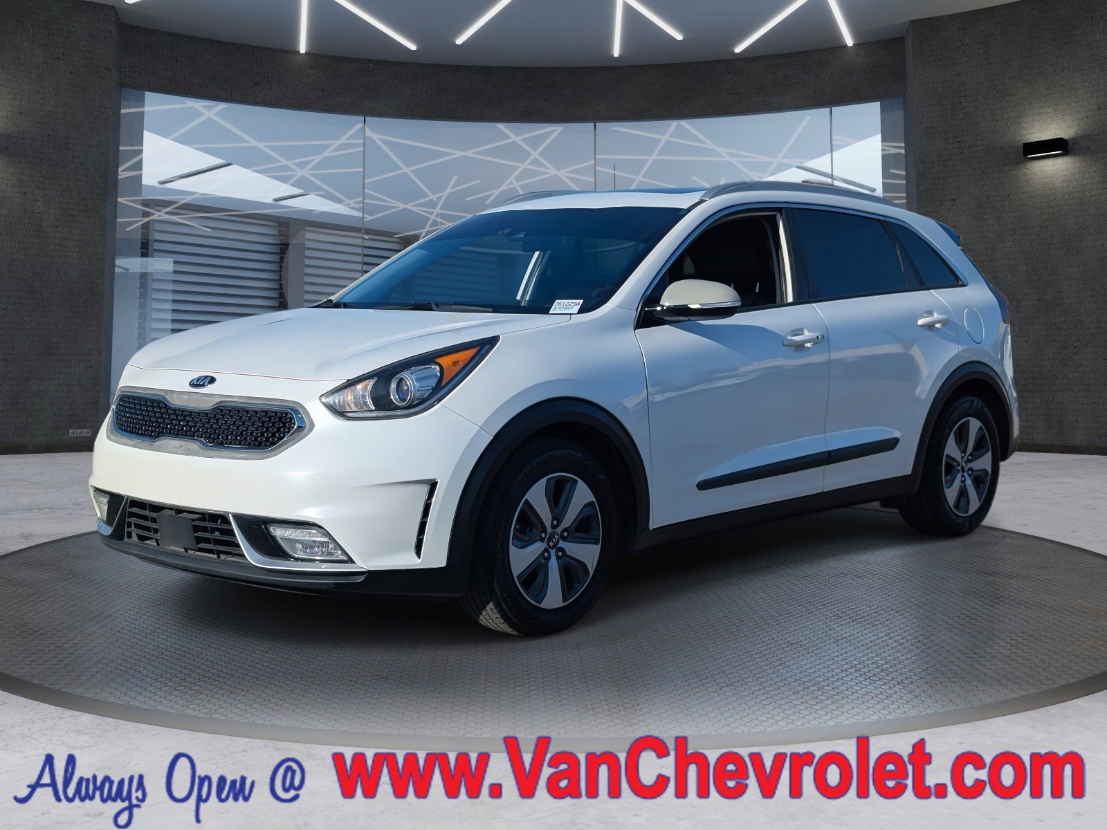 2017 Kia Niro EX's photo