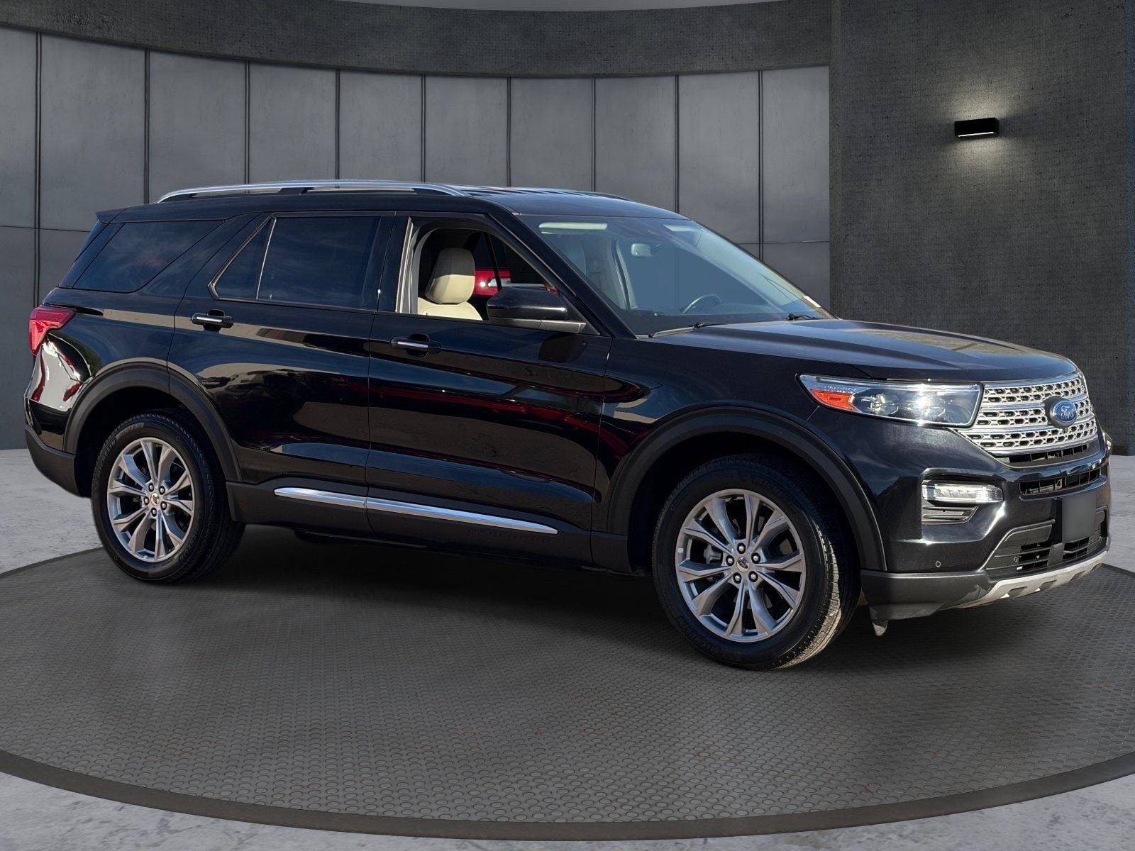 2024 Ford Explorer Limited - Photo 8