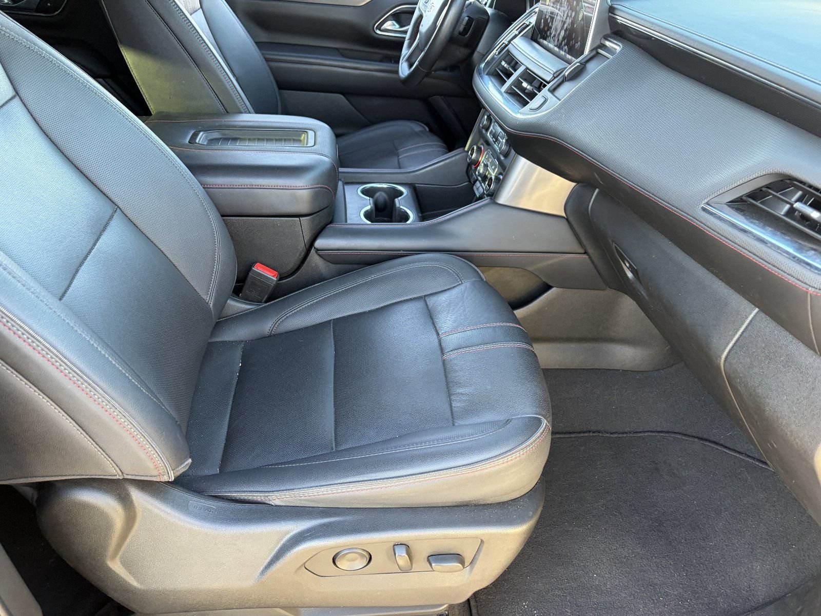 2022 Chevrolet Tahoe RST - Photo 12