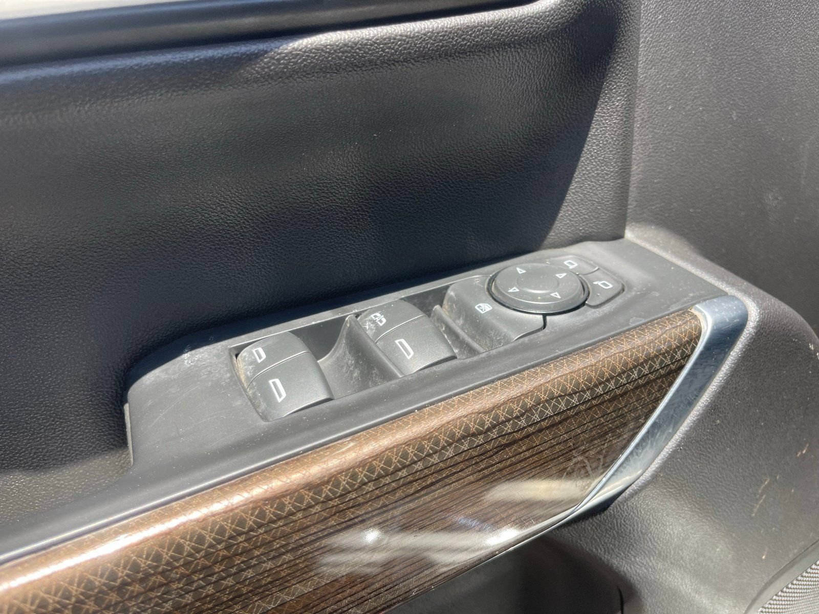 2021 Chevrolet Silverado 1500 LT Trail Boss - Photo 22
