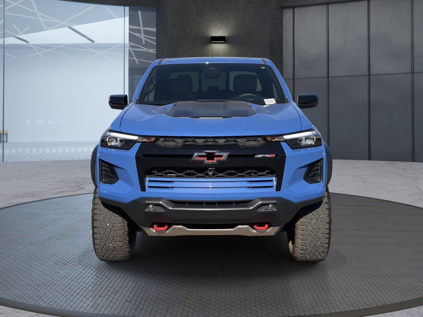 2025 Chevrolet Colorado ZR2 - Photo 9
