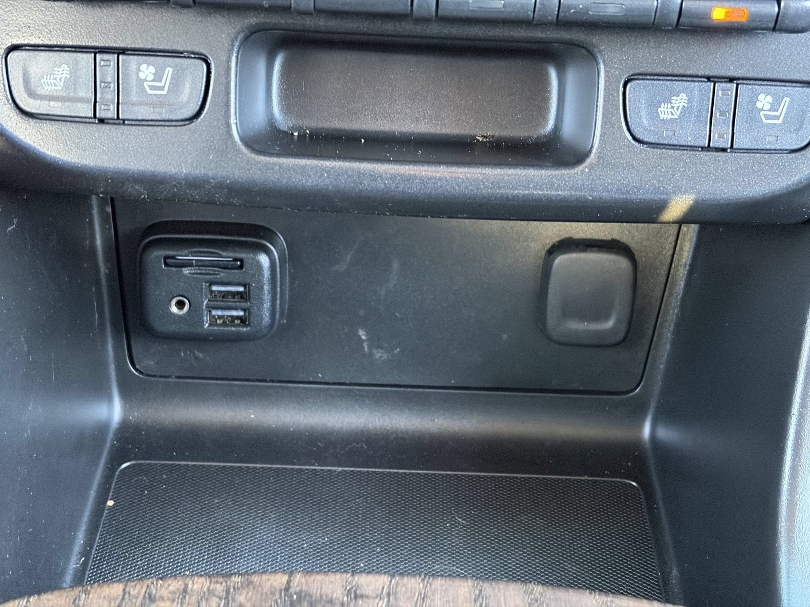 2021 GMC Canyon Denali - Photo 29