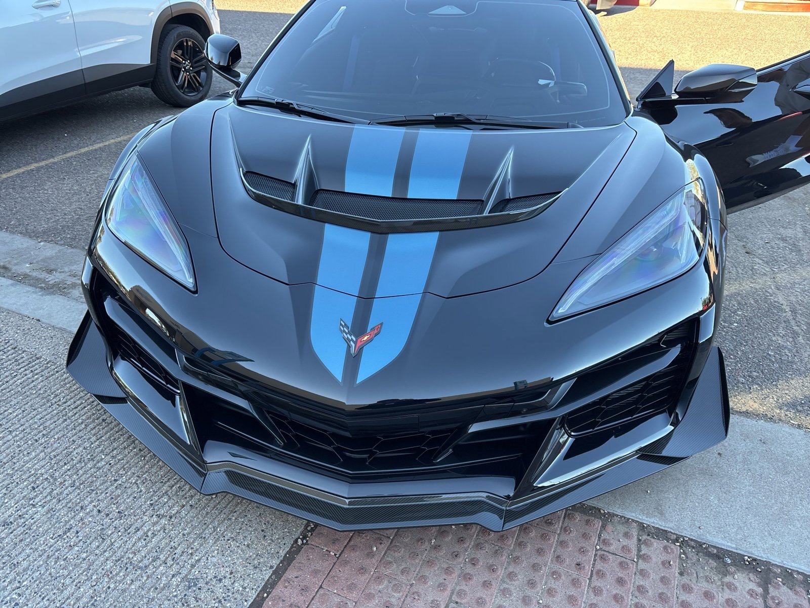 2026 Chevrolet Corvette ZR1 3LZ Coupe photo 2