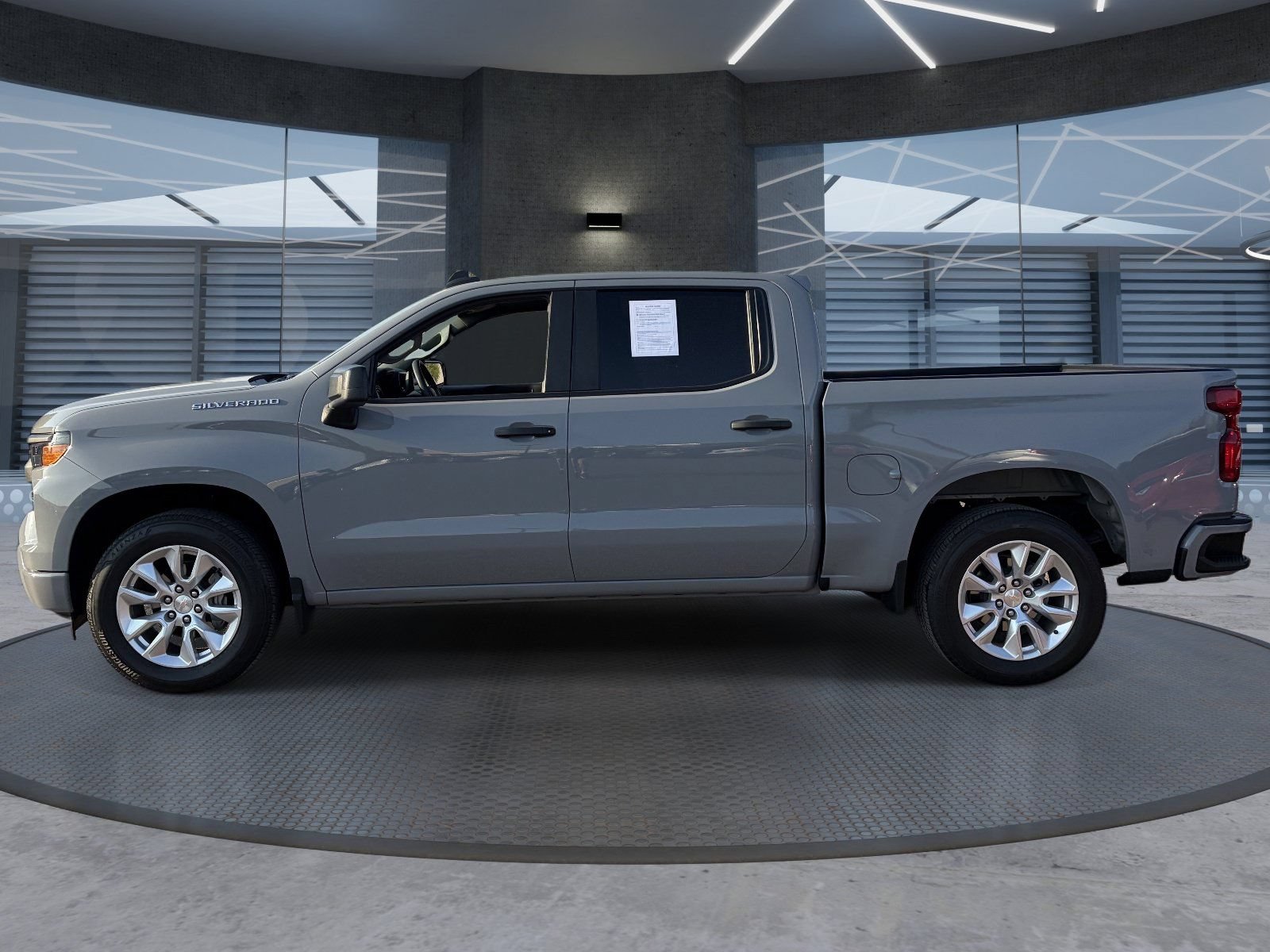2024 Chevrolet Silverado 1500 Custom - Photo 3