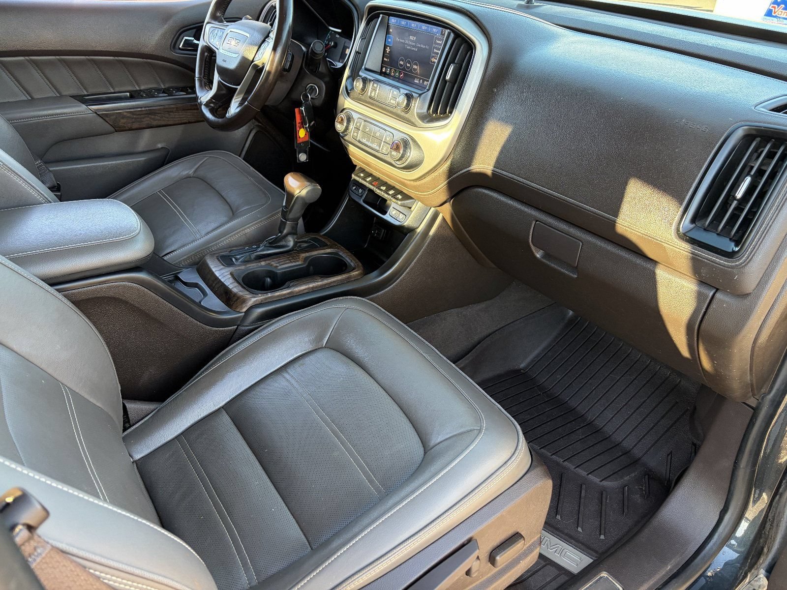 2021 GMC Canyon Denali - Photo 12