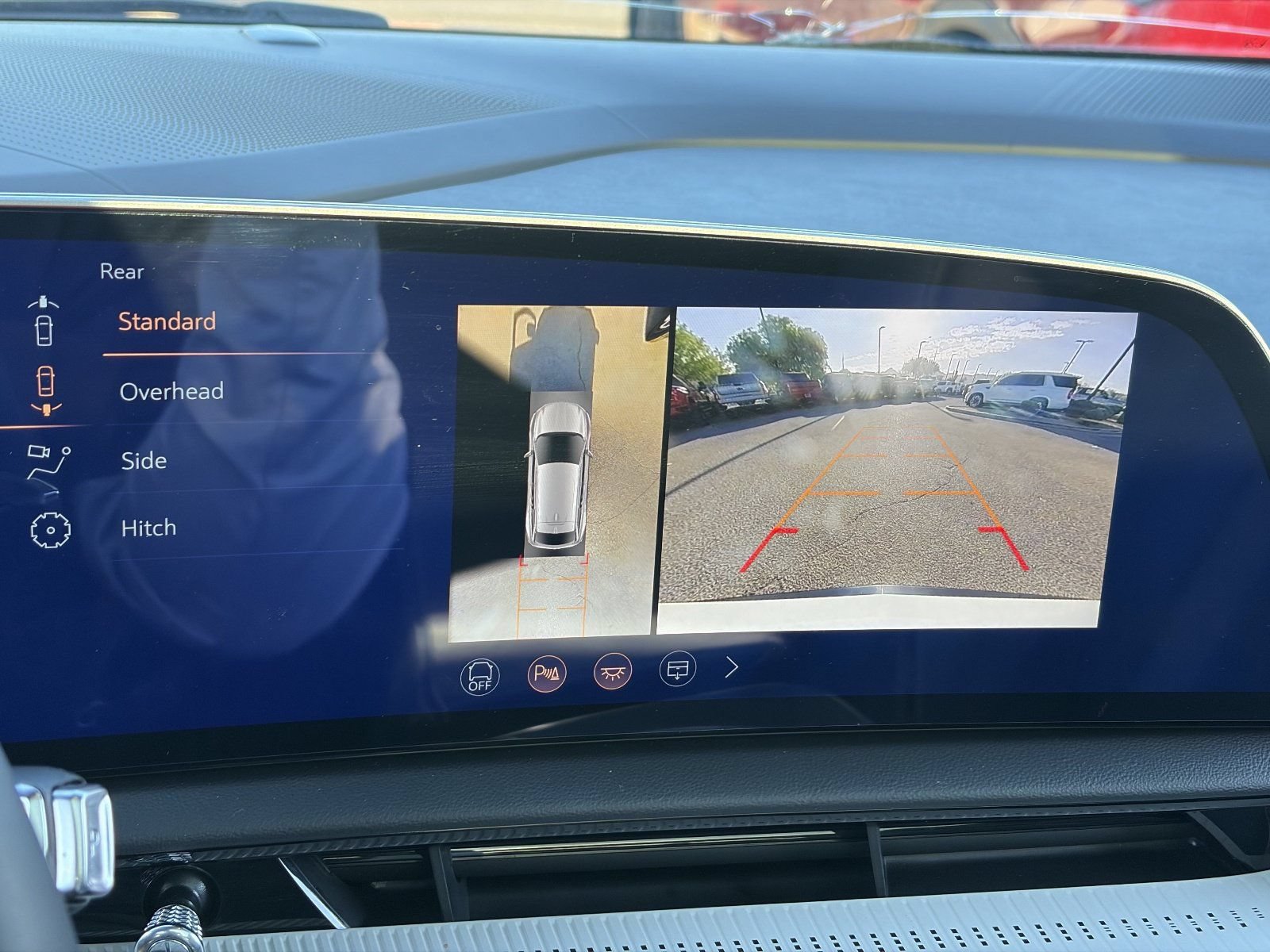 2025 Cadillac OPTIQ Sport 1 - Photo 27