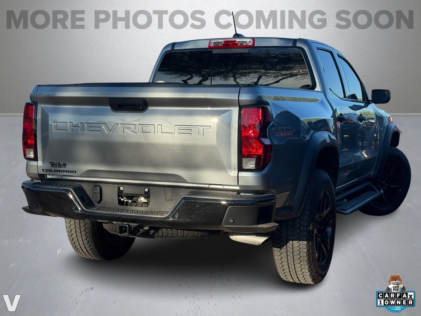 2024 Chevrolet Colorado Trail Boss photo 3