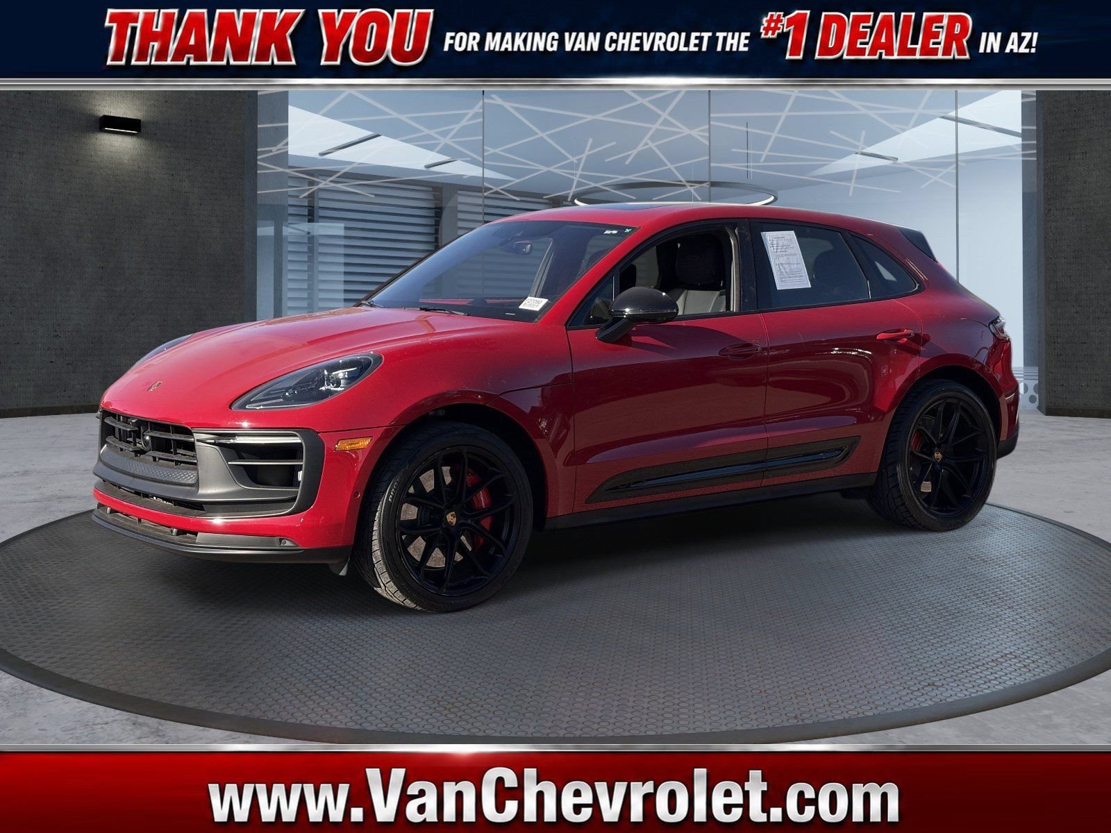 2023 Porsche Macan GTS's photo