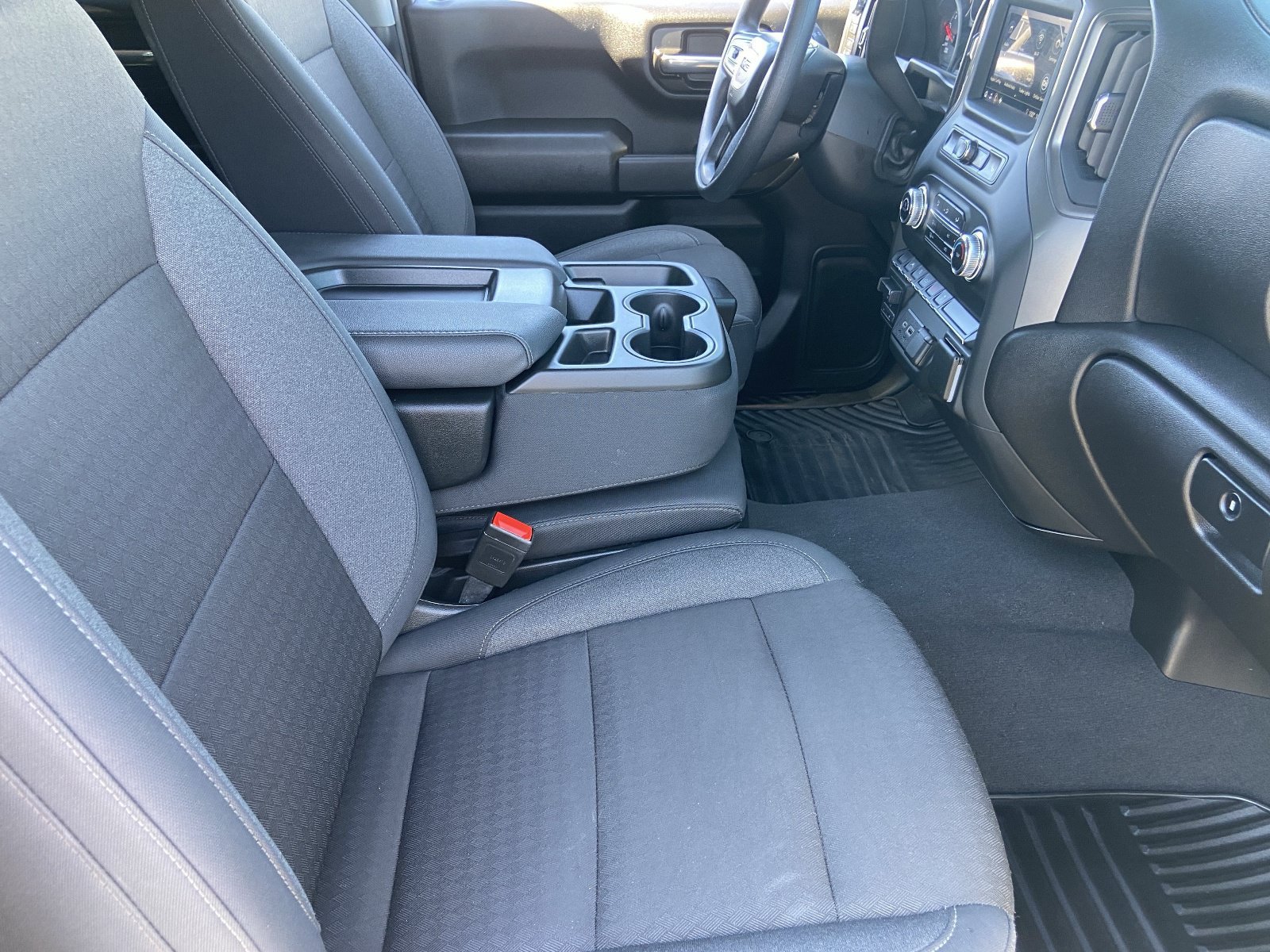 2025 GMC Sierra 1500 Pro - Photo 10