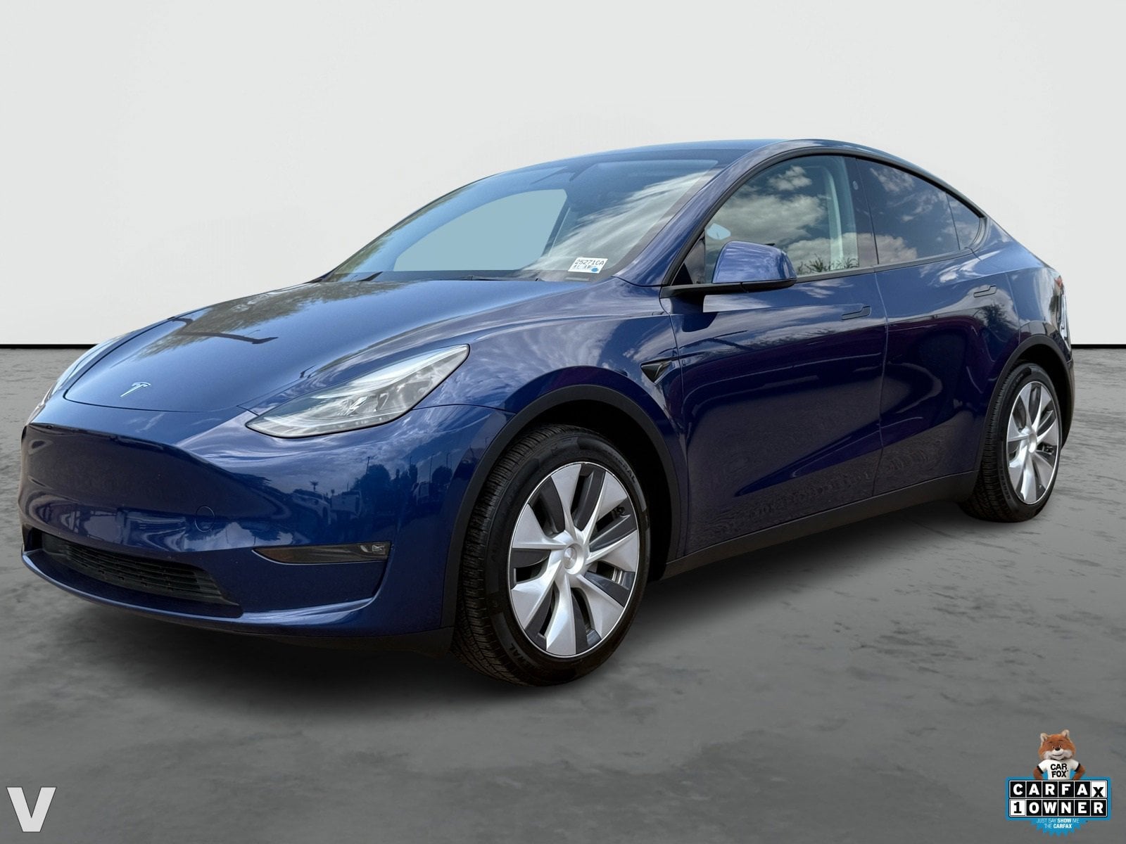 Used 2023 Tesla Model Y Long Range with VIN 7SAYGAEE1PF919786 for sale in Northfield, Minnesota