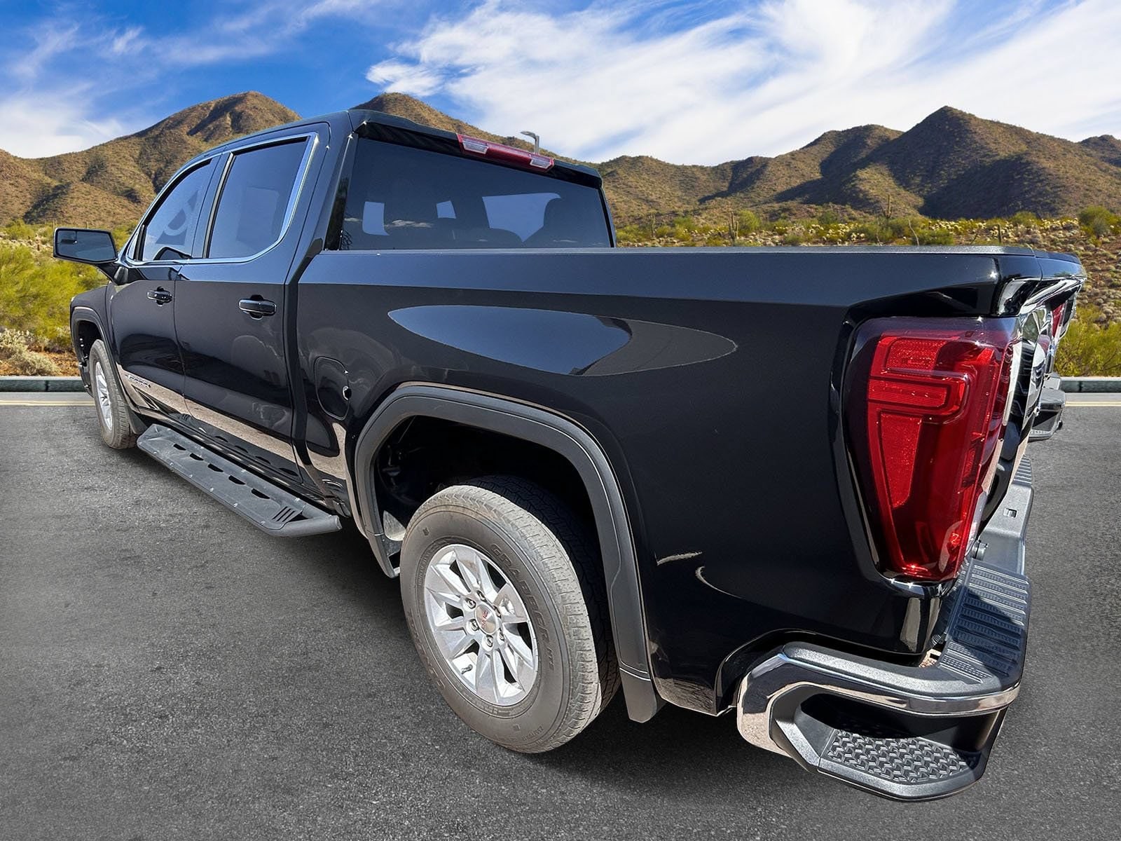 2025 GMC Sierra 1500 SLE - Photo 6