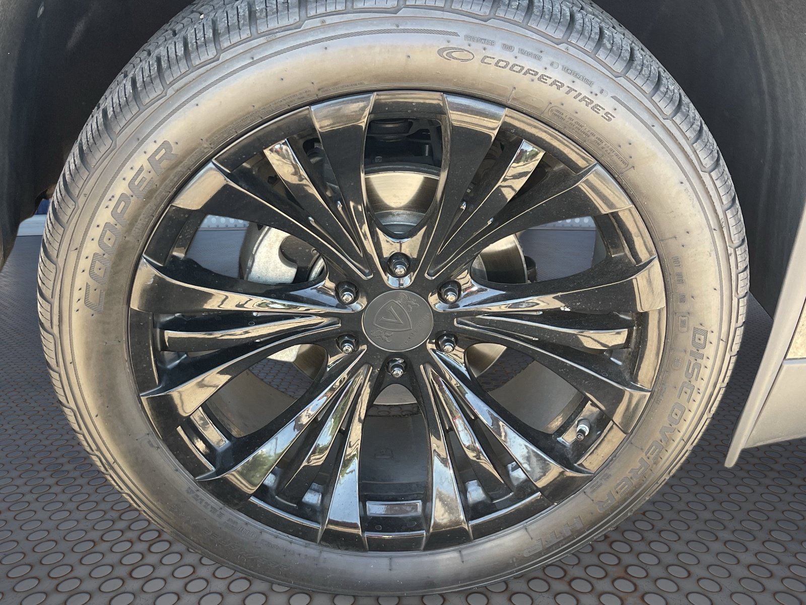2018 Cadillac Escalade Premium Luxury - Photo 11
