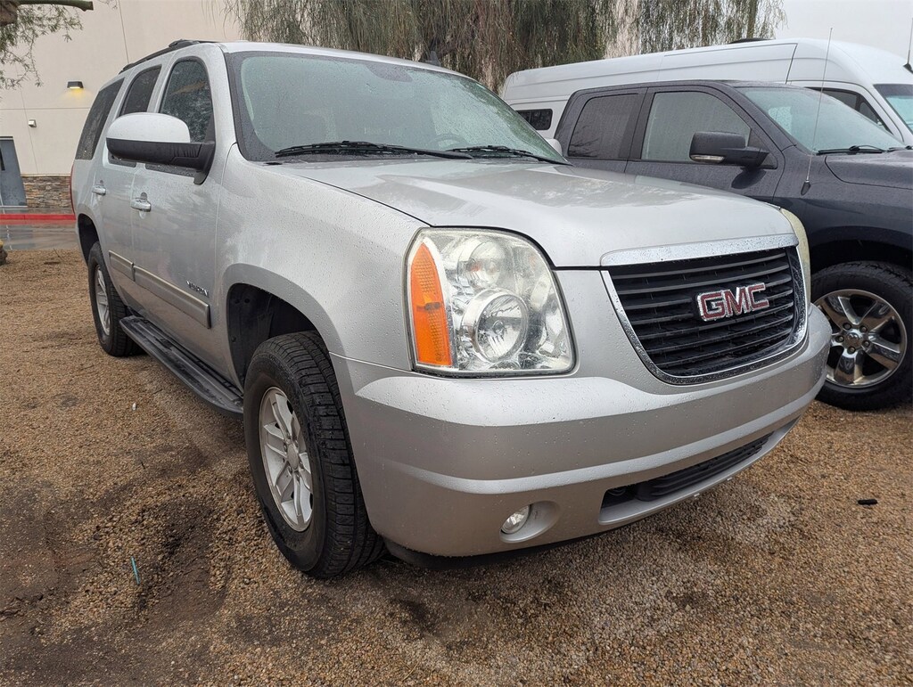 Used 2011 GMC Yukon SLE SUV