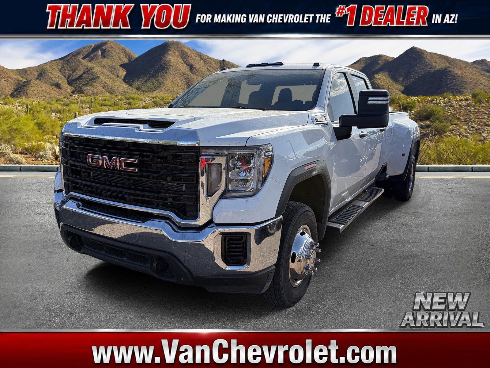 2022 GMC Sierra 4WD Crew Cab Long Box DRW Pro's photo
