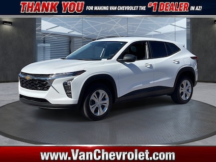 2025 Chevrolet Trax LS SUV