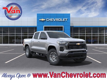 2025 Chevrolet Colorado WT Truck Crew Cab
